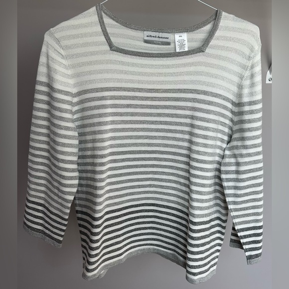 Alfred Dunner Sweaters - Alfred Dunner PXL 3/4 length metallic silver and white striped pullover top
